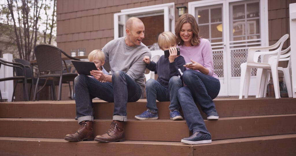 How Busy Parents Can Stay Involved in Their Children's Education
